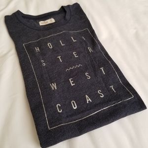 Hollister Graphic Tee